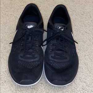 Nike Flex Running Sneakers